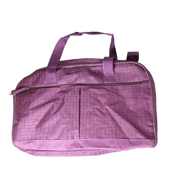 Purple Duffel Bag Carry Straps Lightweight 18 Inches Wide - Picture 1 of 8